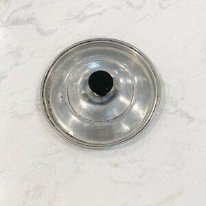 Old Antique  1920s-1930s Pot Skillet Fry Pan Lid Cover Round Aluminum 5 1/2"